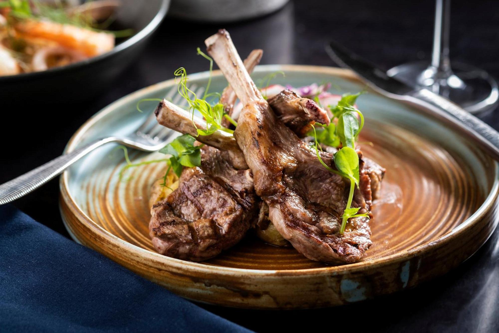 Kimpton Epic Hotel By Ihg Miami Exteriér fotografie Rack of lamb